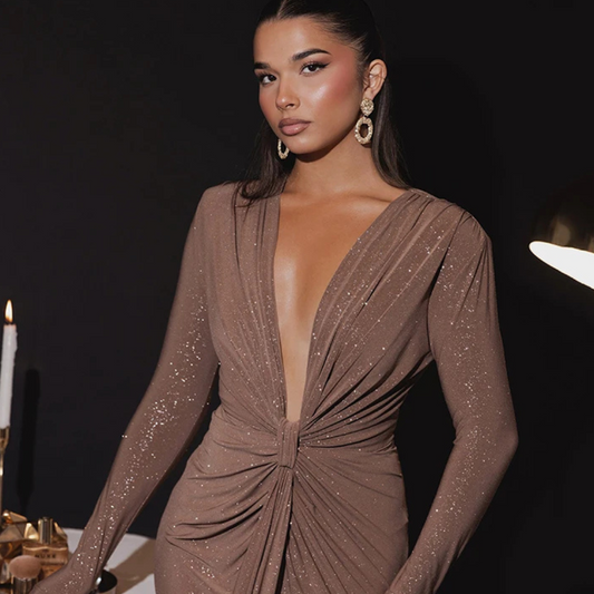 Glitzer Kleid mit Tiefem V-ausschnitt