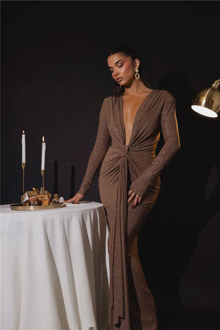 Glitzer Kleid mit Tiefem V-ausschnitt