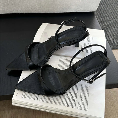 Womanly Heels Bequeme & elegante Sandalen 2025, Low Heels Spitz Slingback Casual Party